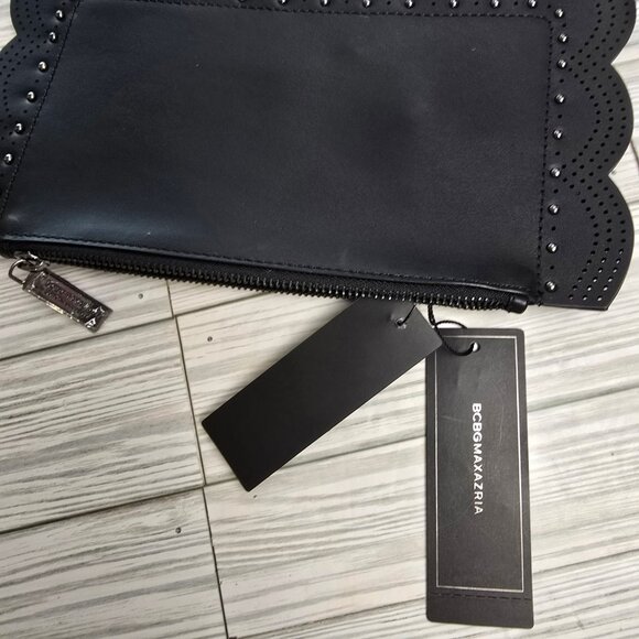BCBGMAXAZRIA Black Leather Scalloped Studded Envelope Clutch Bag Pouch - Picture 5 of 9